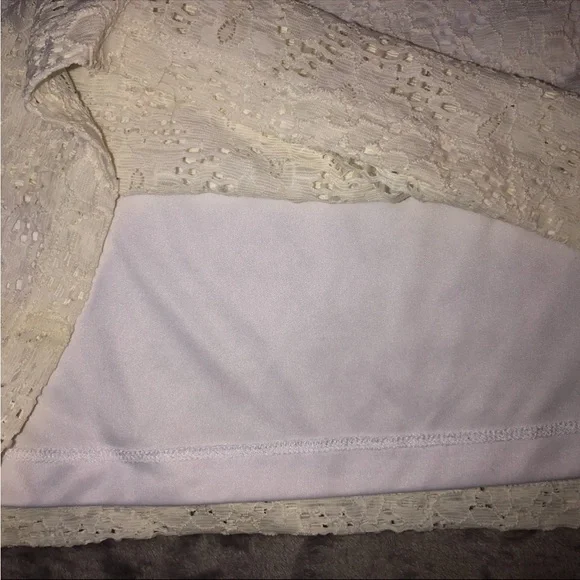 White Floral Reitmans & Imperial 2 piece skirt and a tank top - Picture 9 of 12